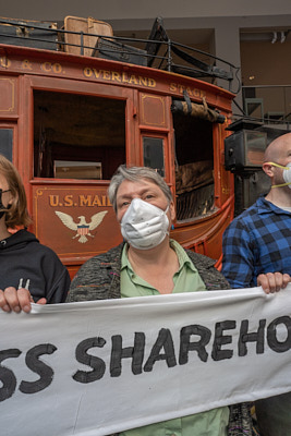 Climate Activists Occupy Wells Fargo Global Headquarters:April 25, 2022